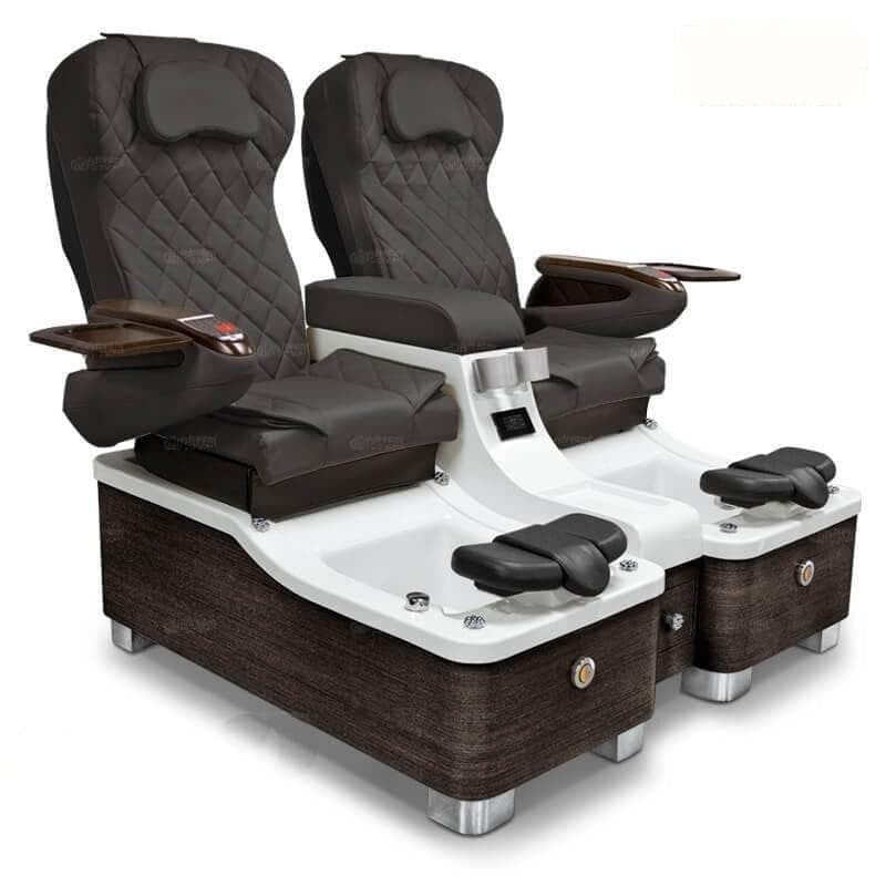 Ed Hofte skrivestil Gulfstream Chi Spa 2 Double Pedicure - Manicure Shiatsu Massage Chair -  Chairs That Give