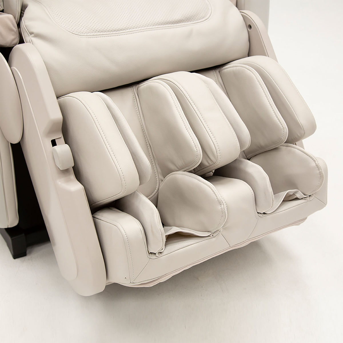 Synca Kagra Premium Massage Chair