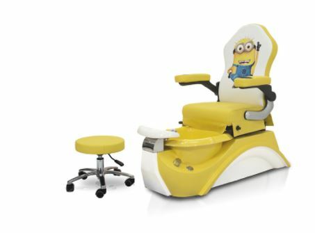 Mayakoba Kids Pedicure Spa